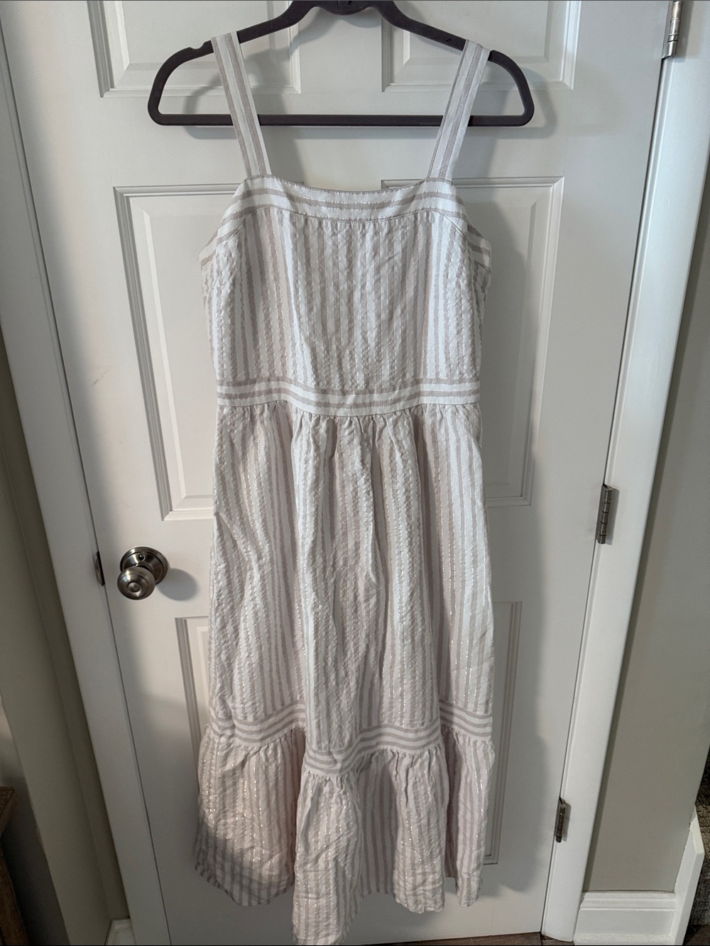 NWT LOFT Shimmer Striped Linen Blend Square Neck Midi Dress White Gray Size 4 - Picture 2 of 8